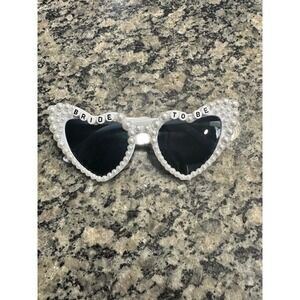 Bride To Be Heart Shaped Sunglasses Pearl Bachelorette Party Fun Accessory